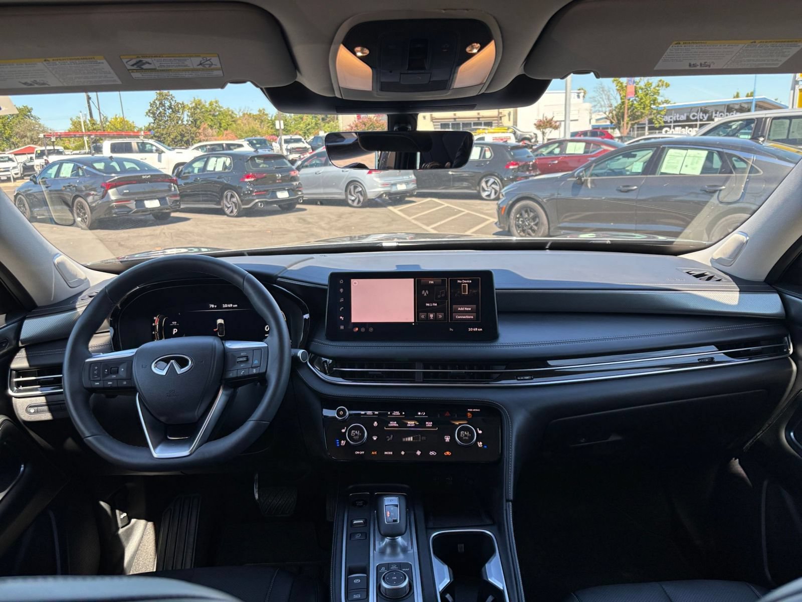 Thumbnail: 2026 INFINITI QX60 - 33