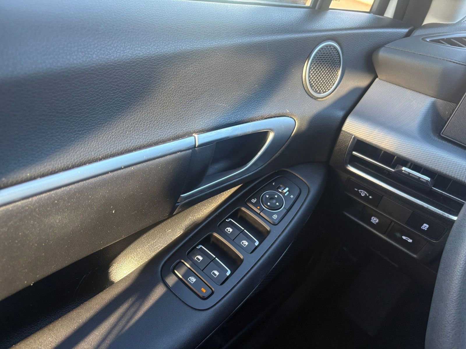 Thumbnail: 2025 Hyundai Sonata - 18