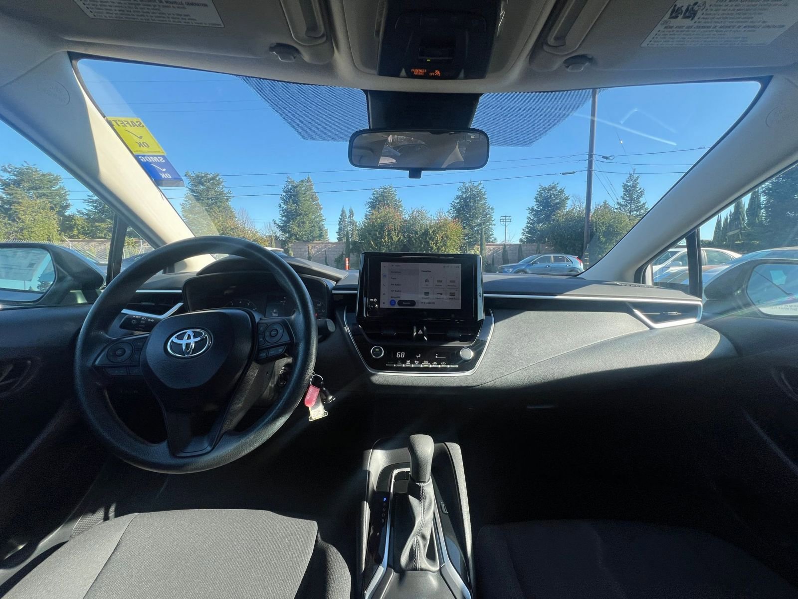 Thumbnail: 2025 Toyota Corolla - 33