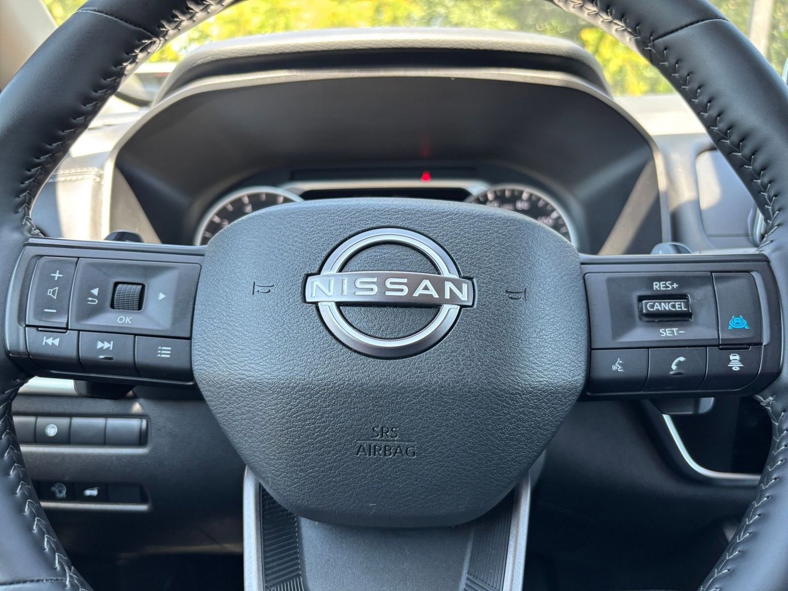 Thumbnail: 2025 Nissan Rogue - 30