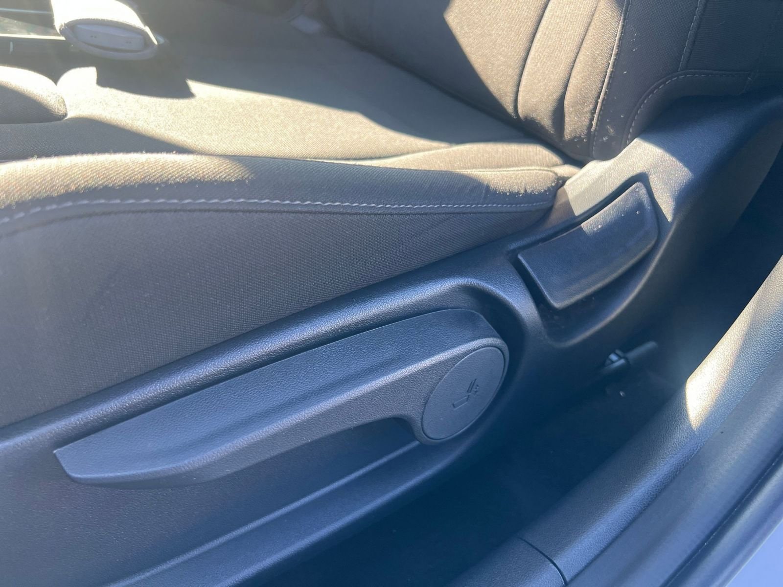 Thumbnail: 2025 Hyundai Elantra - 23