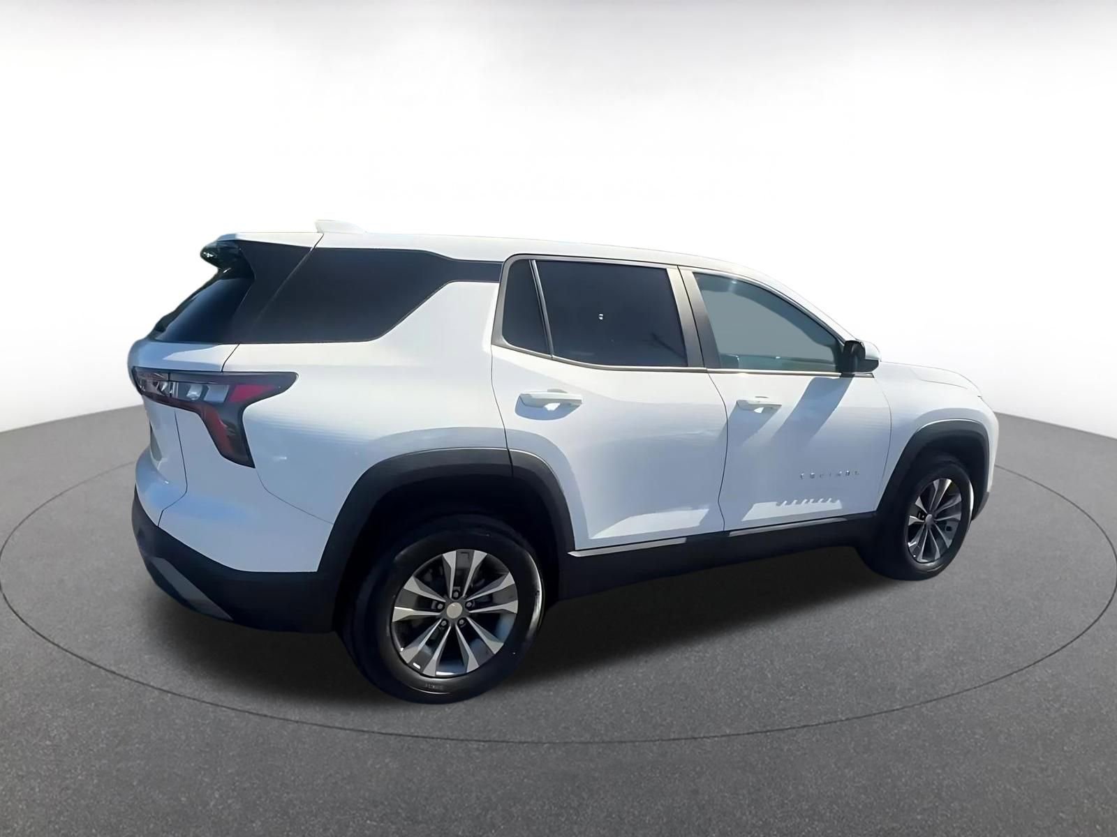 Thumbnail: 2025 Chevrolet Equinox - 15