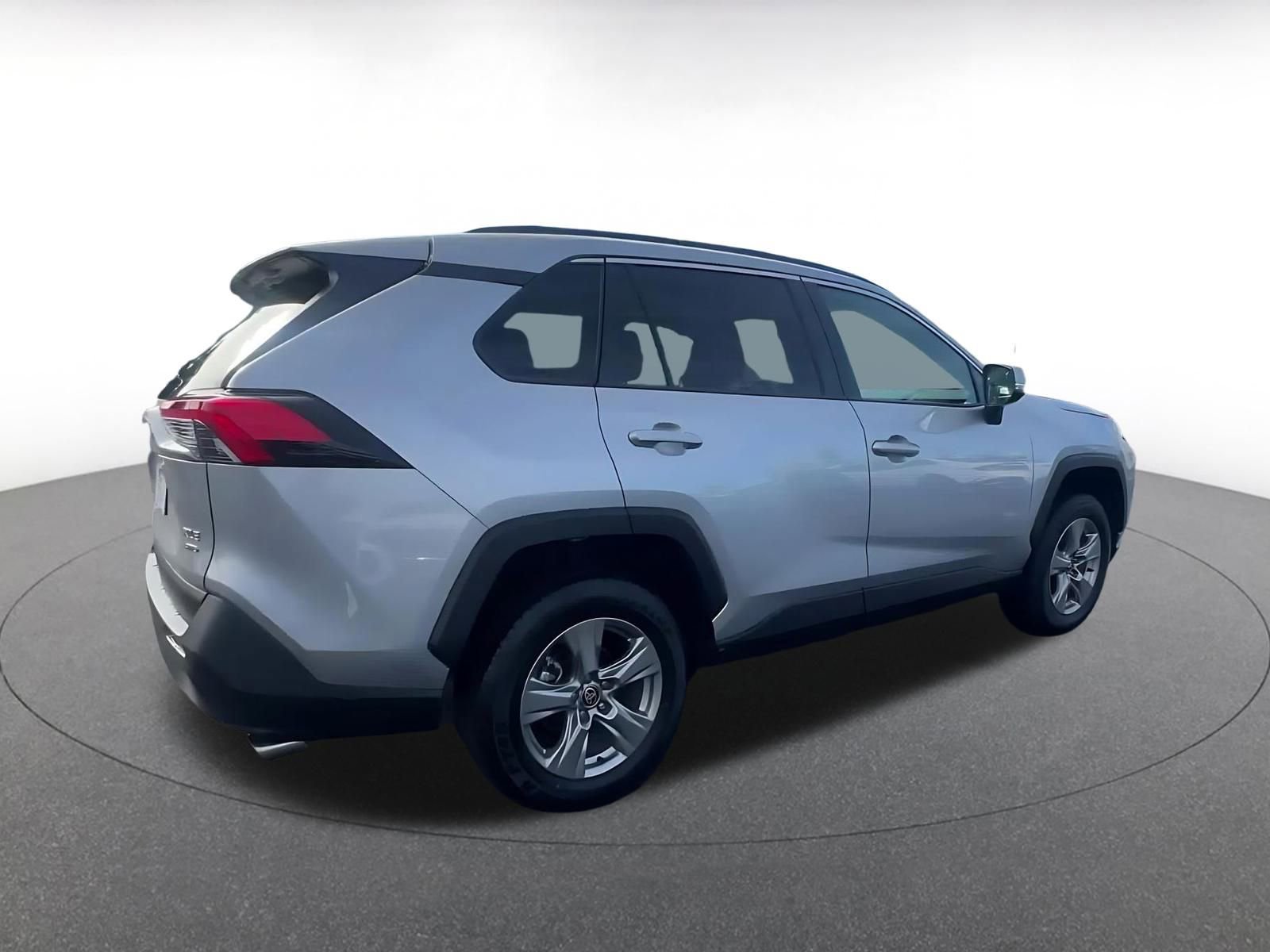 Thumbnail: 2025 Toyota RAV4 - 14