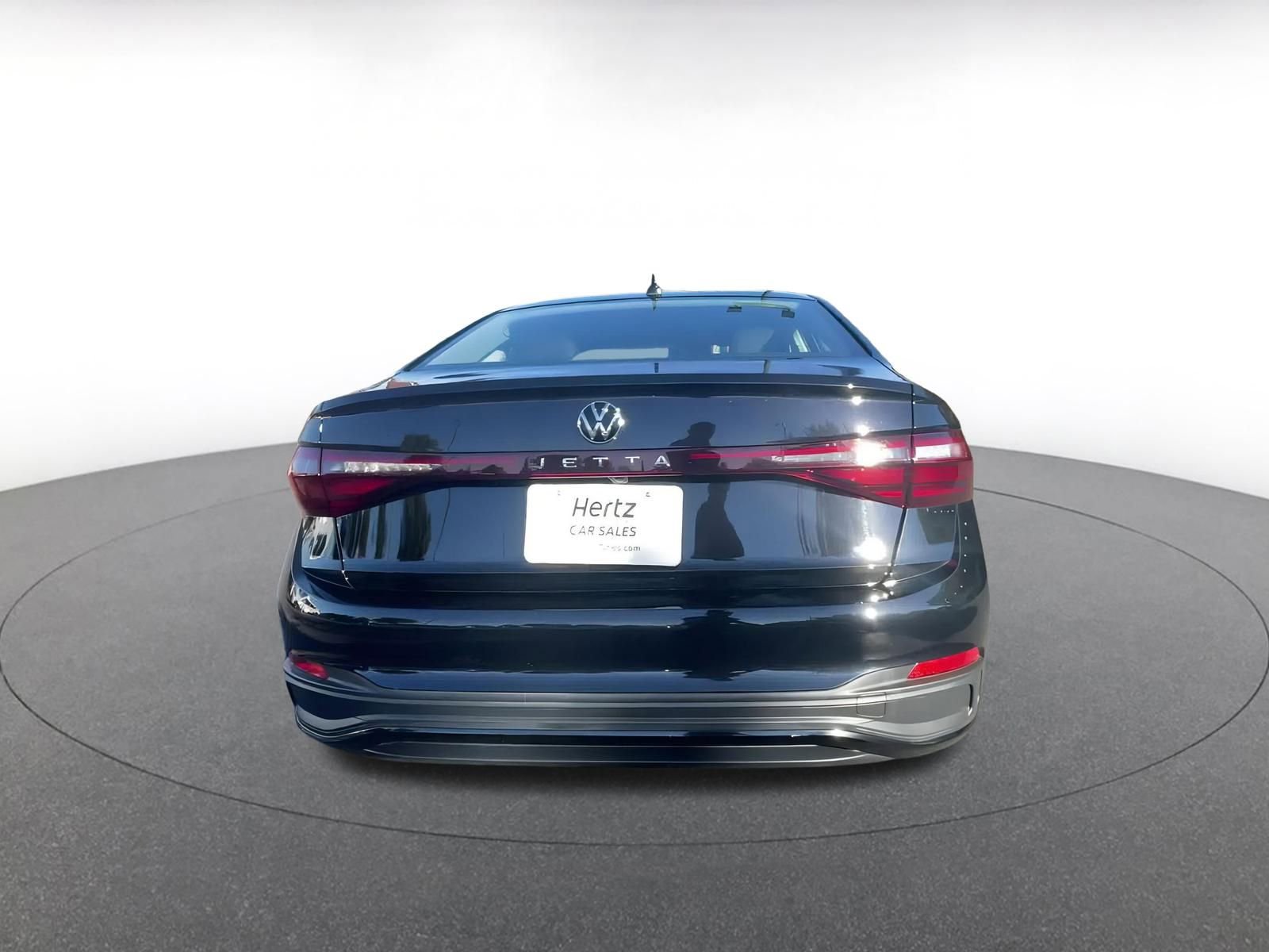 Thumbnail: 2025 Volkswagen Jetta - 11