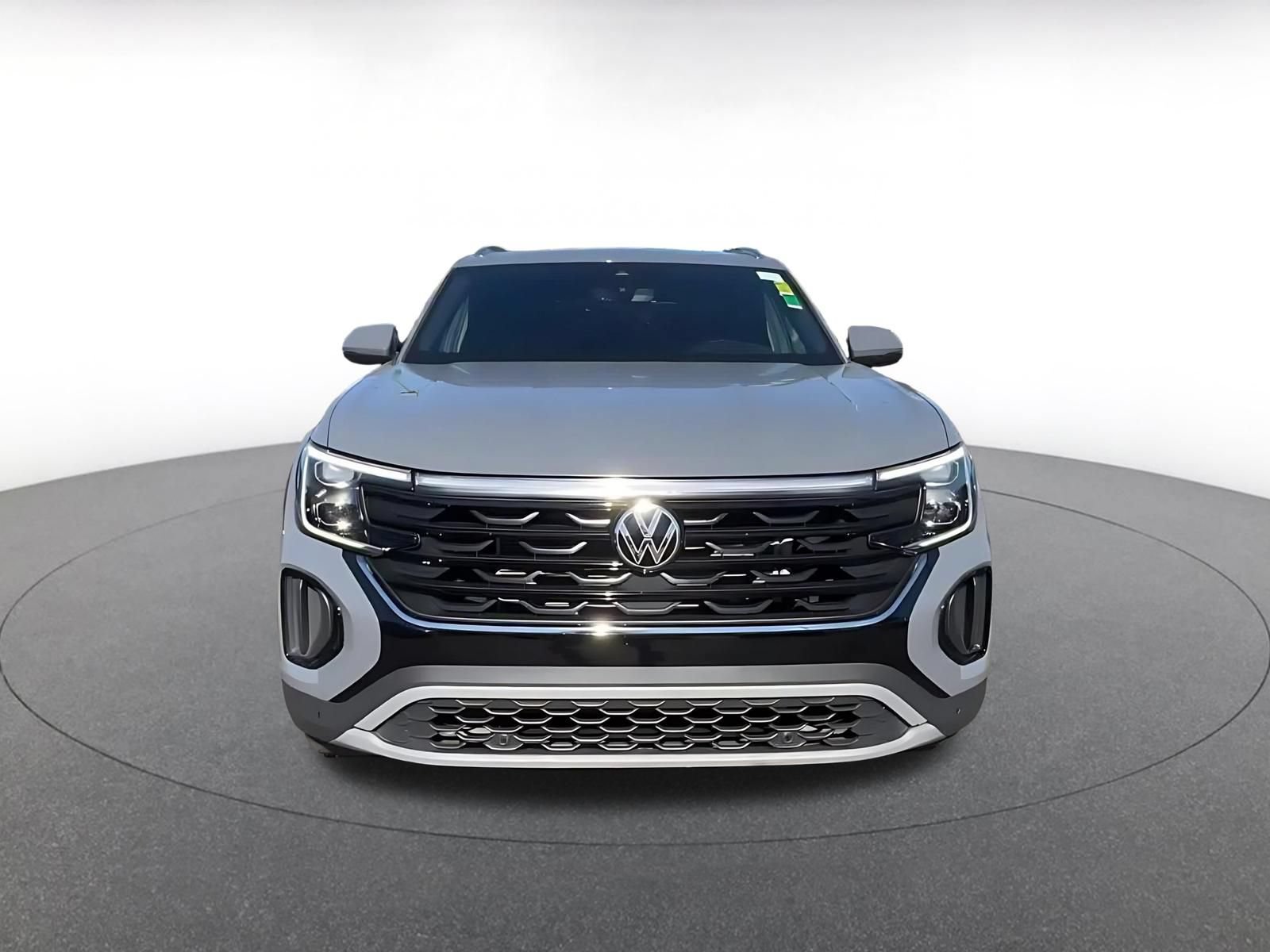 Thumbnail: 2026 Volkswagen Atlas - 4