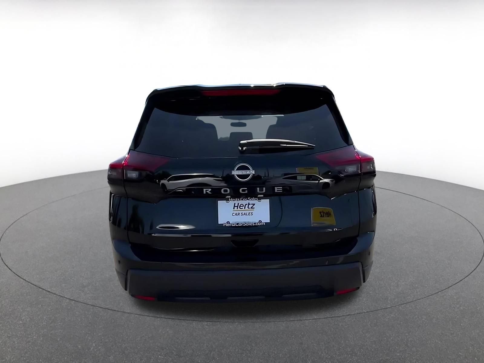 Thumbnail: 2025 Nissan Rogue - 10