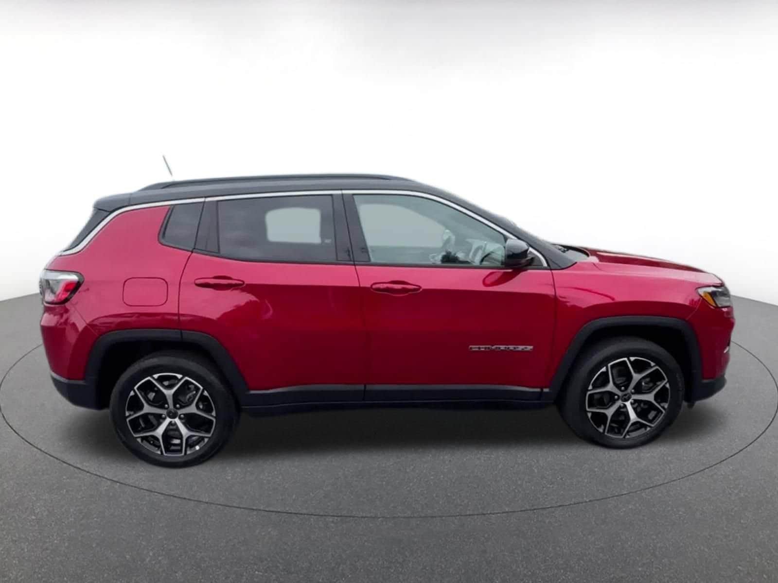 Thumbnail: 2025 Jeep Compass - 15