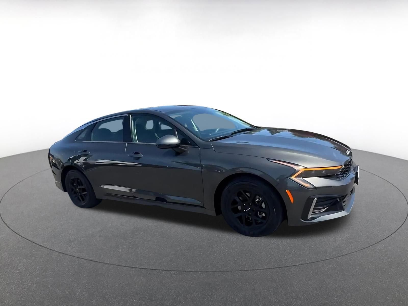 Thumbnail: 2025 Kia K5 - 2