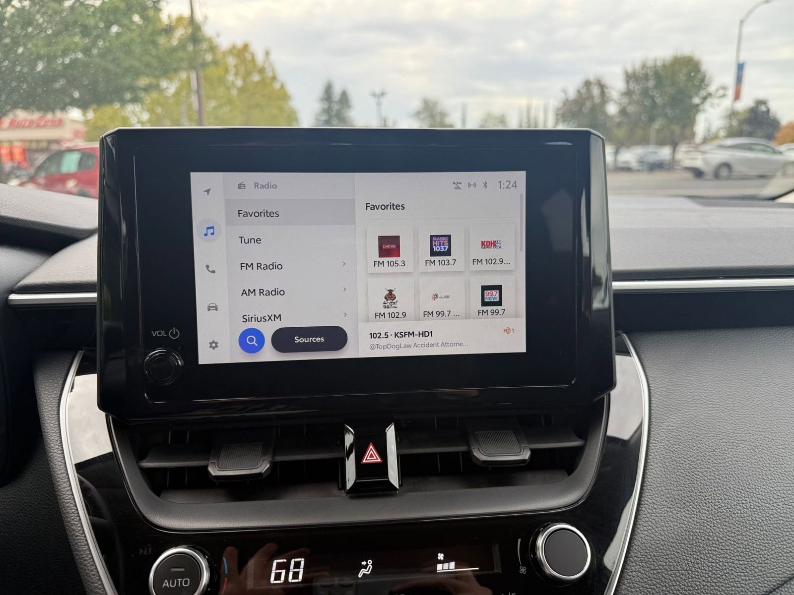 Thumbnail: 2024 Toyota Corolla - 18