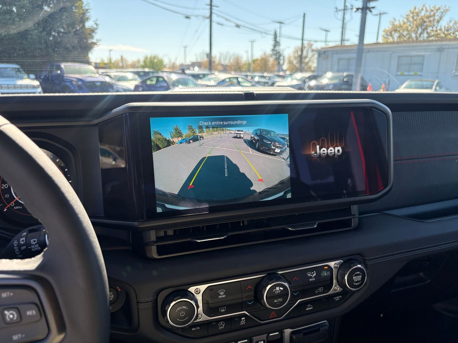 Thumbnail: 2025 Jeep Wrangler - 23