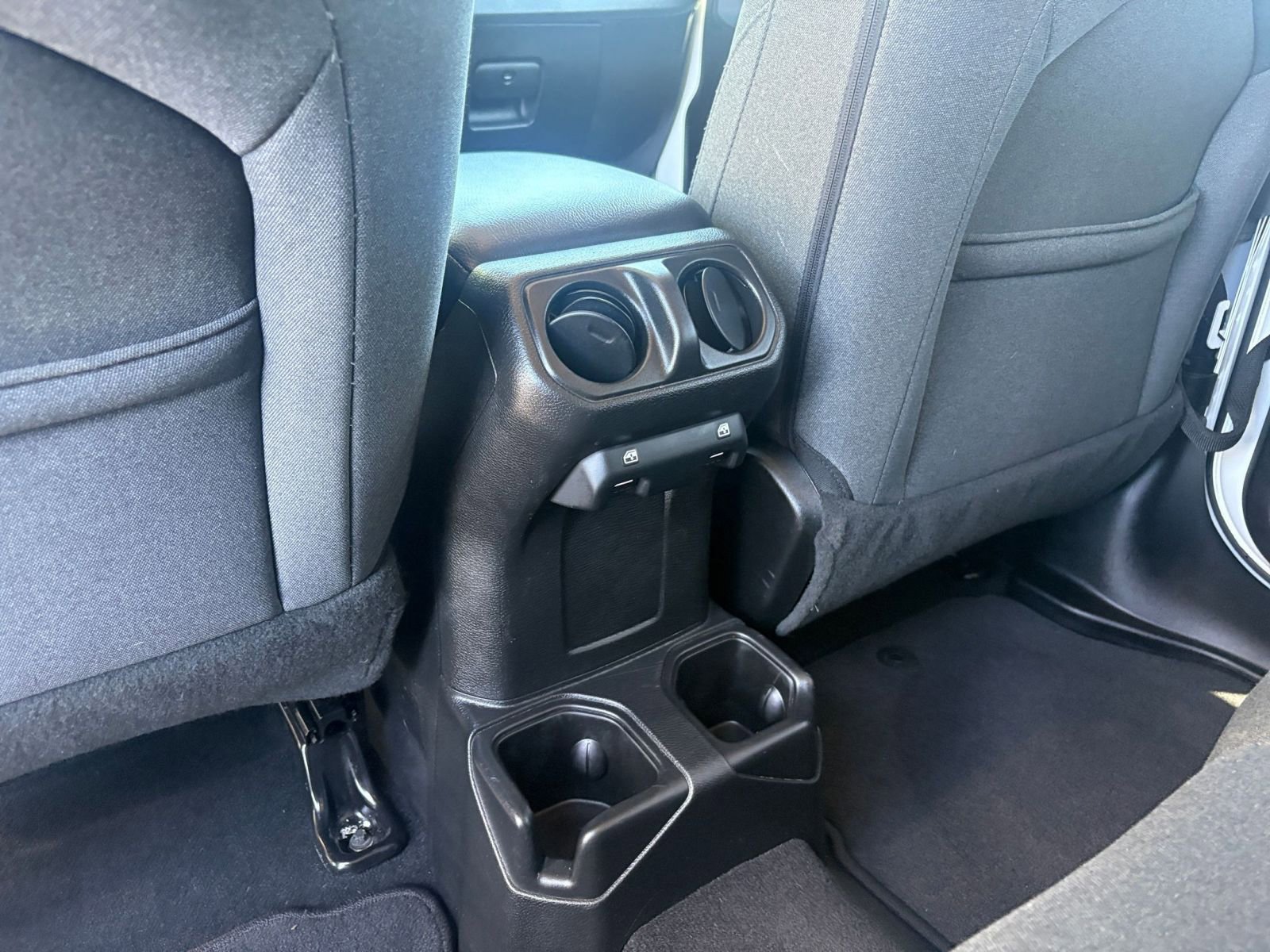 Thumbnail: 2025 Jeep Wrangler - 22