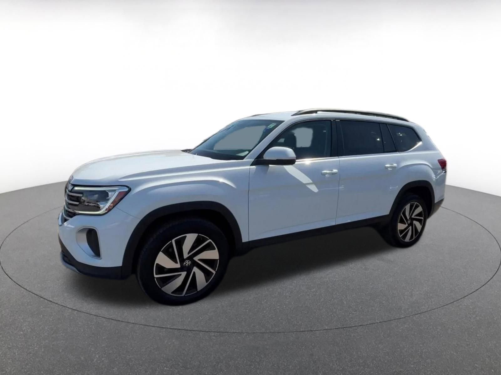 Thumbnail: 2025 Volkswagen Atlas - 8