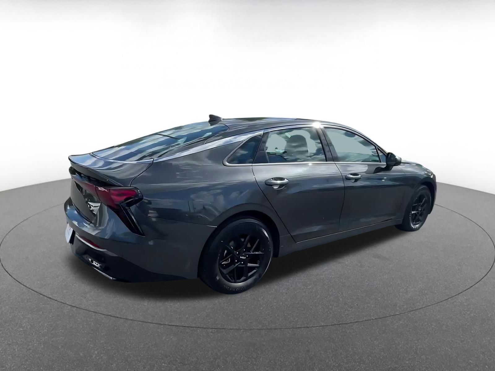 Thumbnail: 2025 Kia K5 - 15