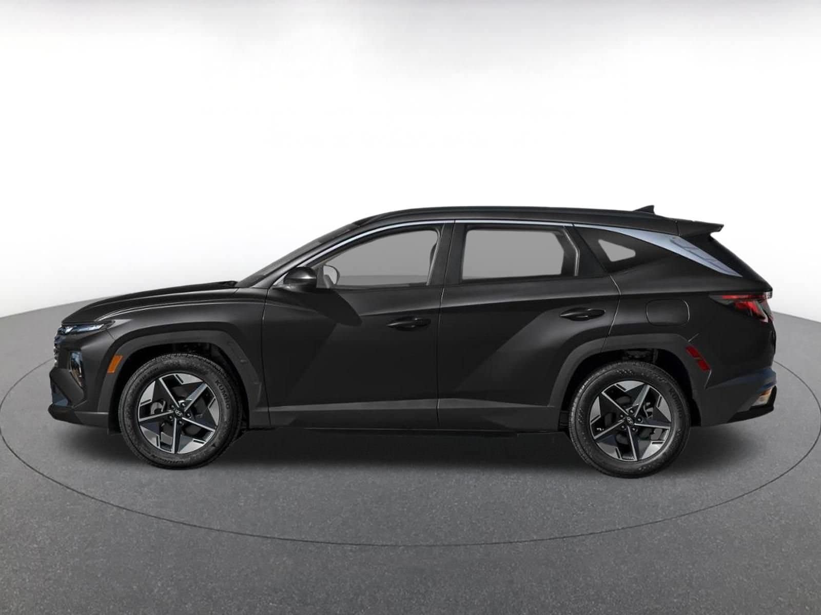 Thumbnail: 2026 Hyundai Tucson - 3