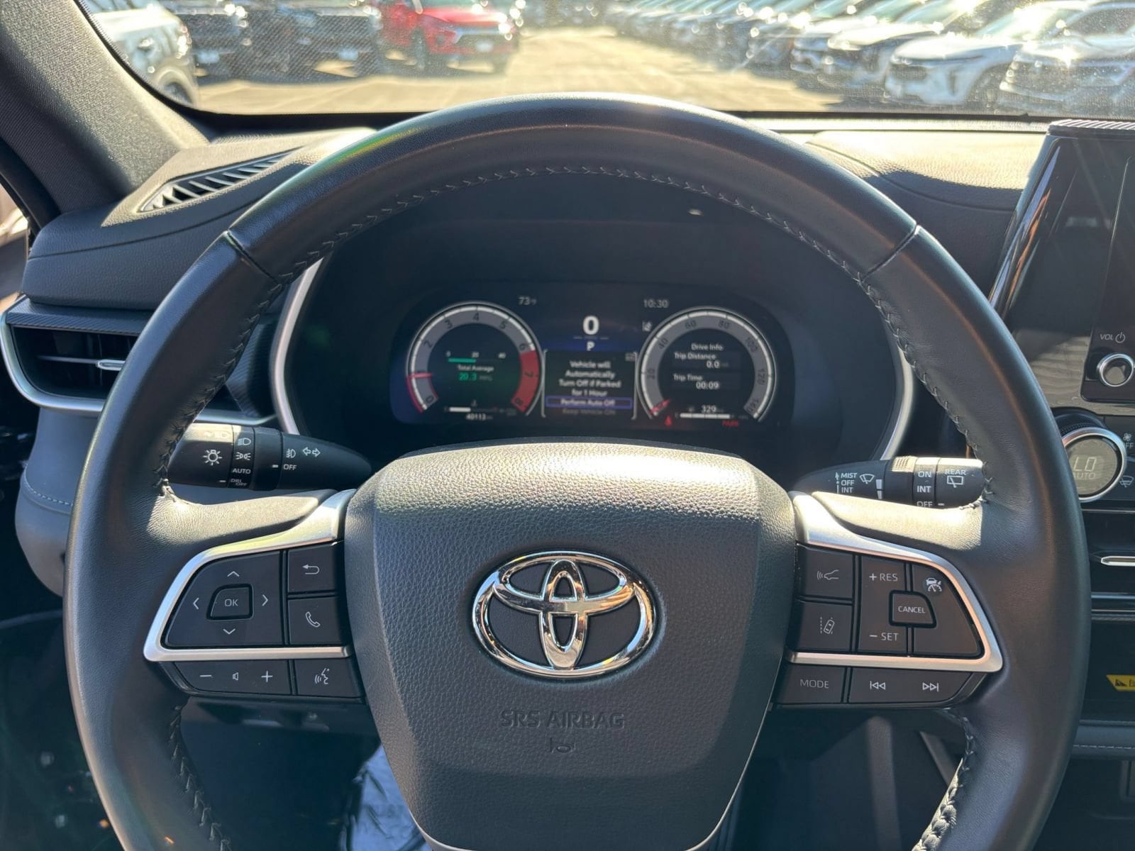 Thumbnail: 2025 Toyota Highlander - 29