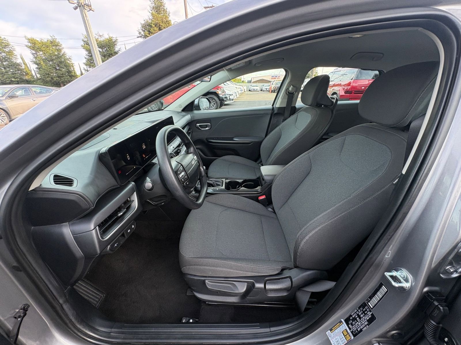 Thumbnail: 2025 Kia K4 - 27