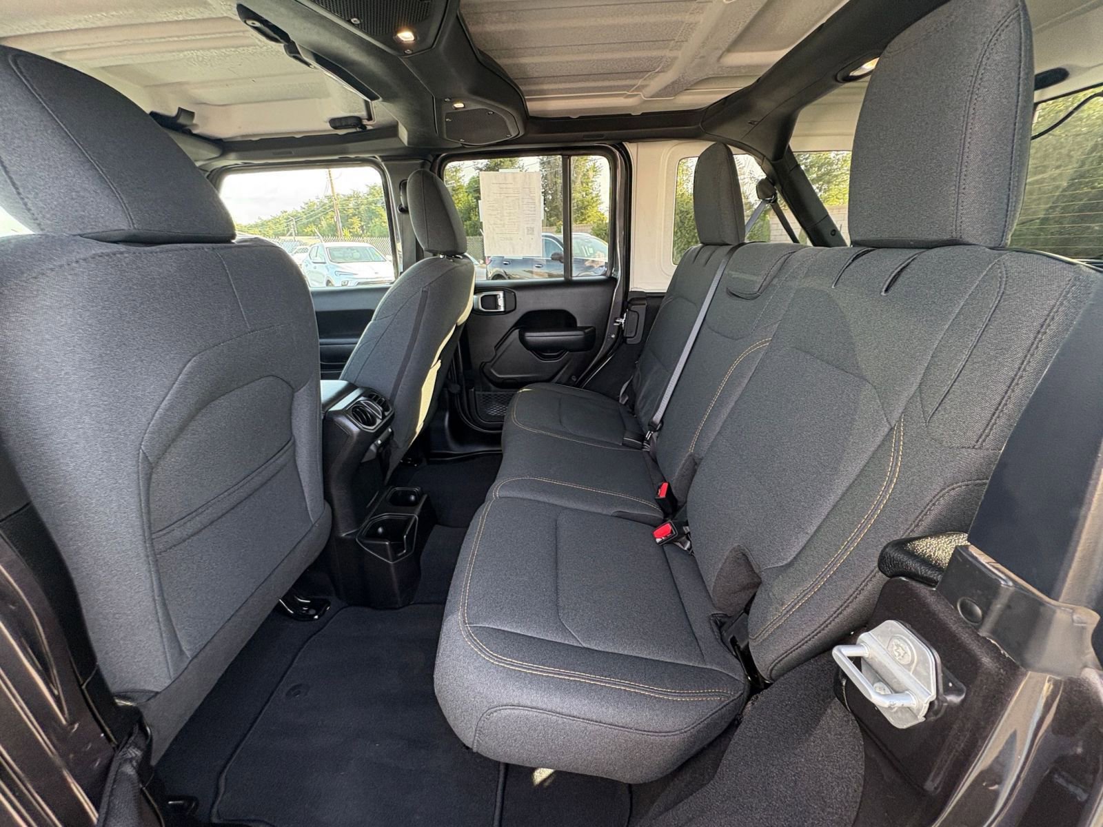 Thumbnail: 2025 Jeep Wrangler - 24