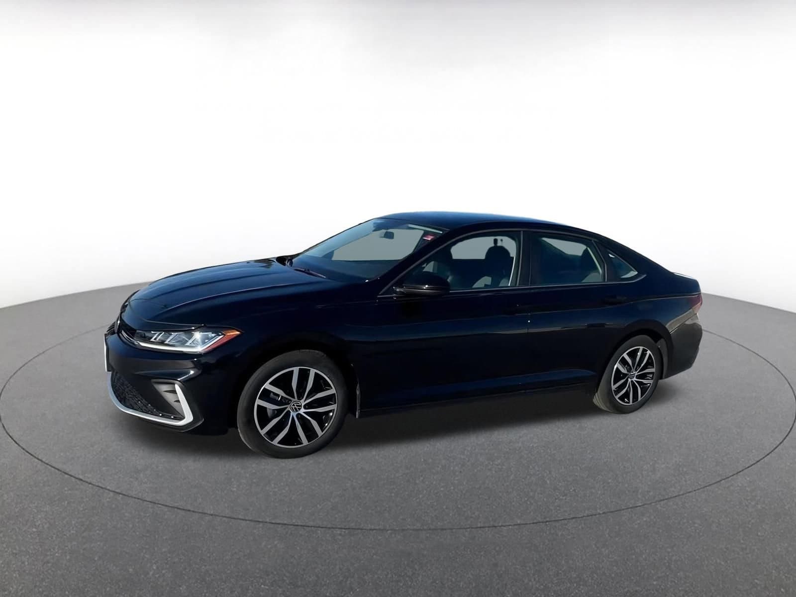 Thumbnail: 2025 Volkswagen Jetta - 8