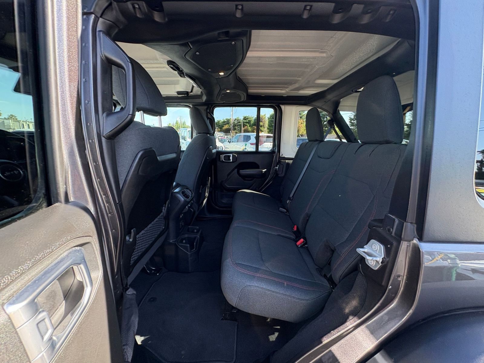 Thumbnail: 2025 Jeep Wrangler - 24