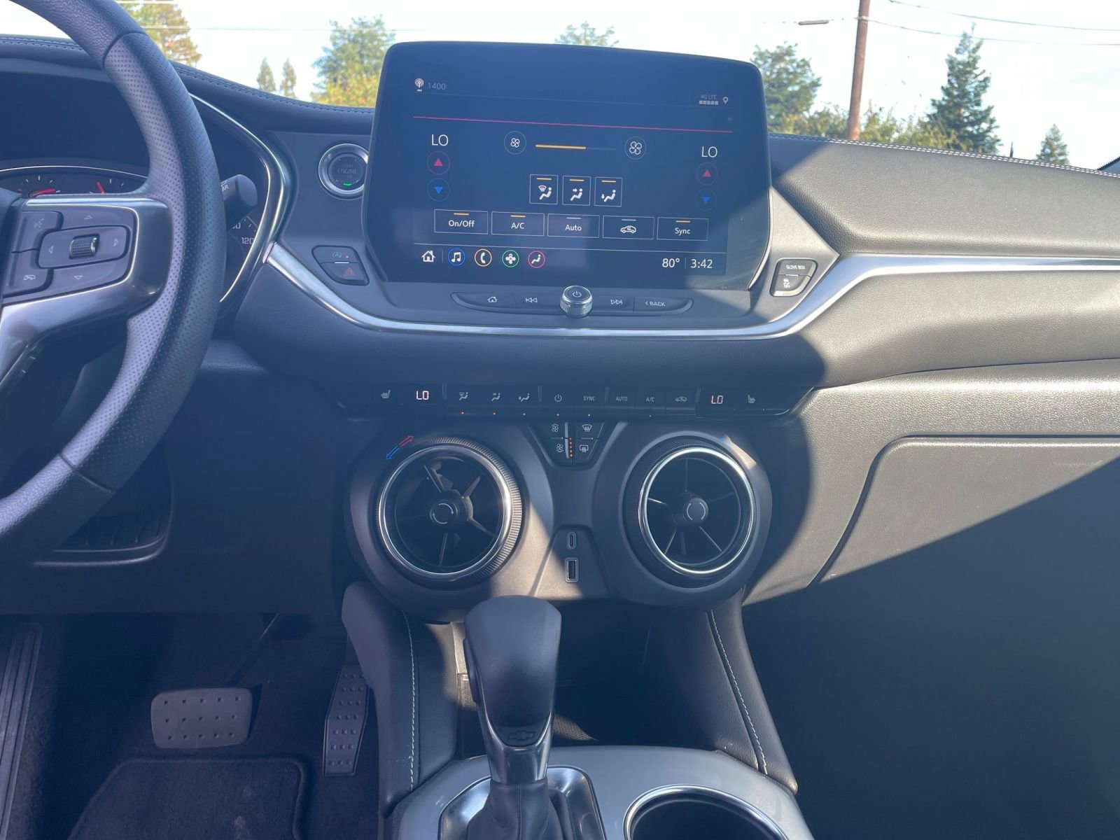 Thumbnail: 2025 Chevrolet Blazer - 17