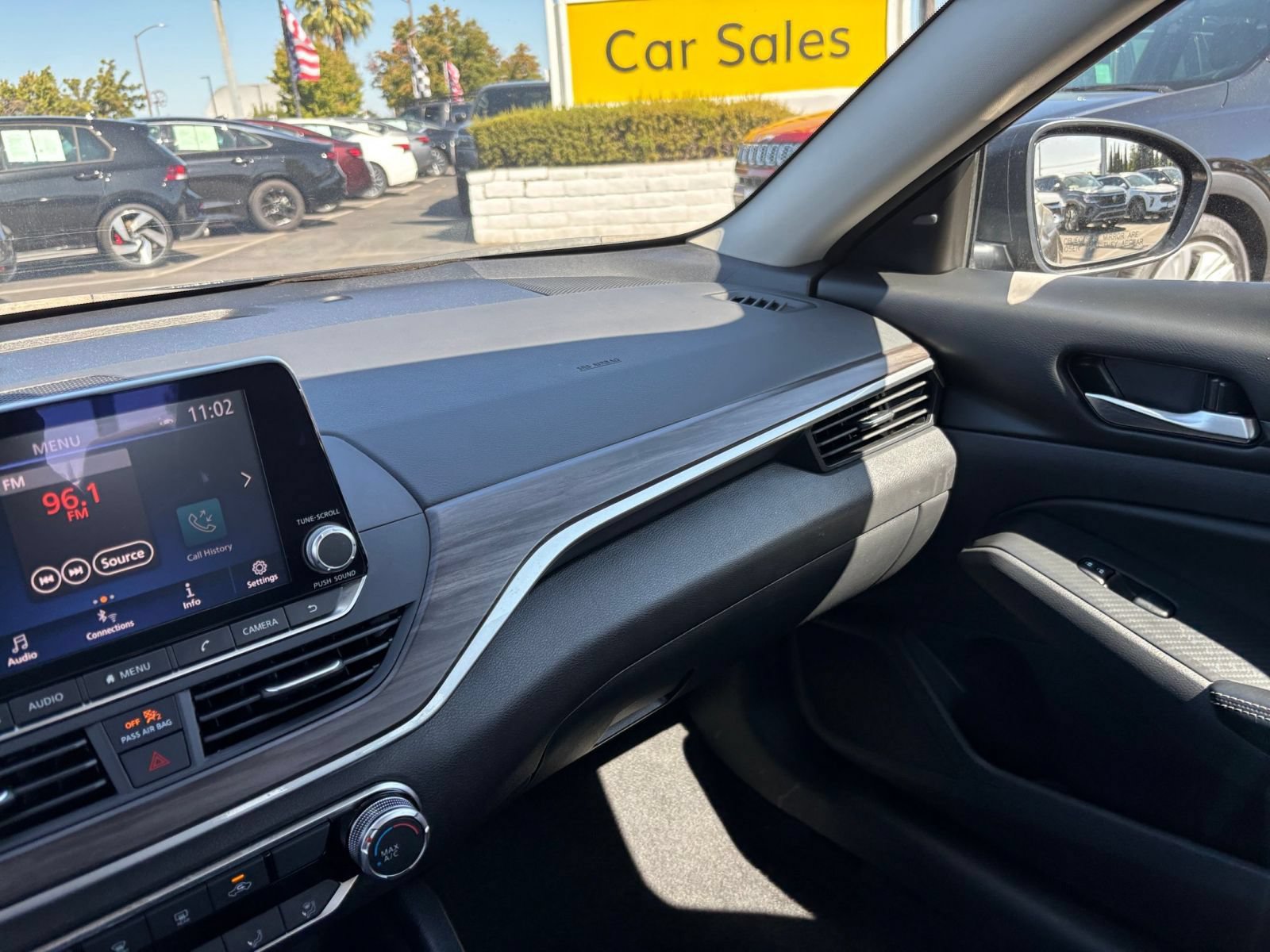 Thumbnail: 2025 Nissan Altima - 34