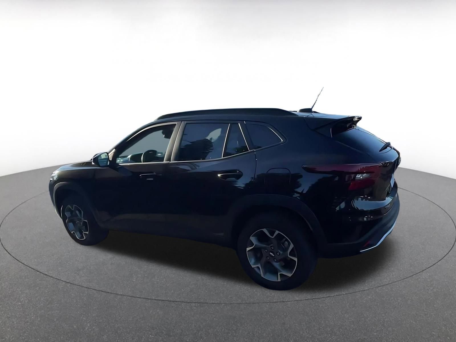 Thumbnail: 2025 Chevrolet Trax - 10