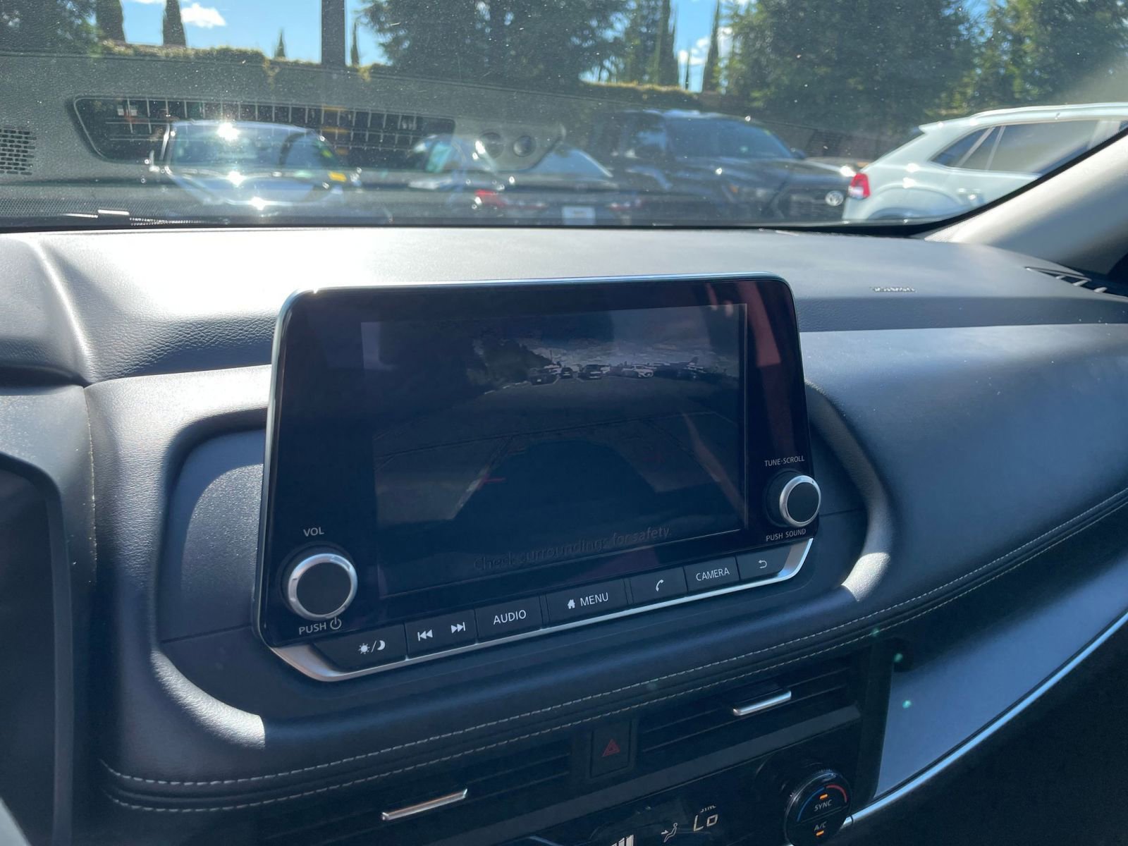 Thumbnail: 2025 Nissan Rogue - 25