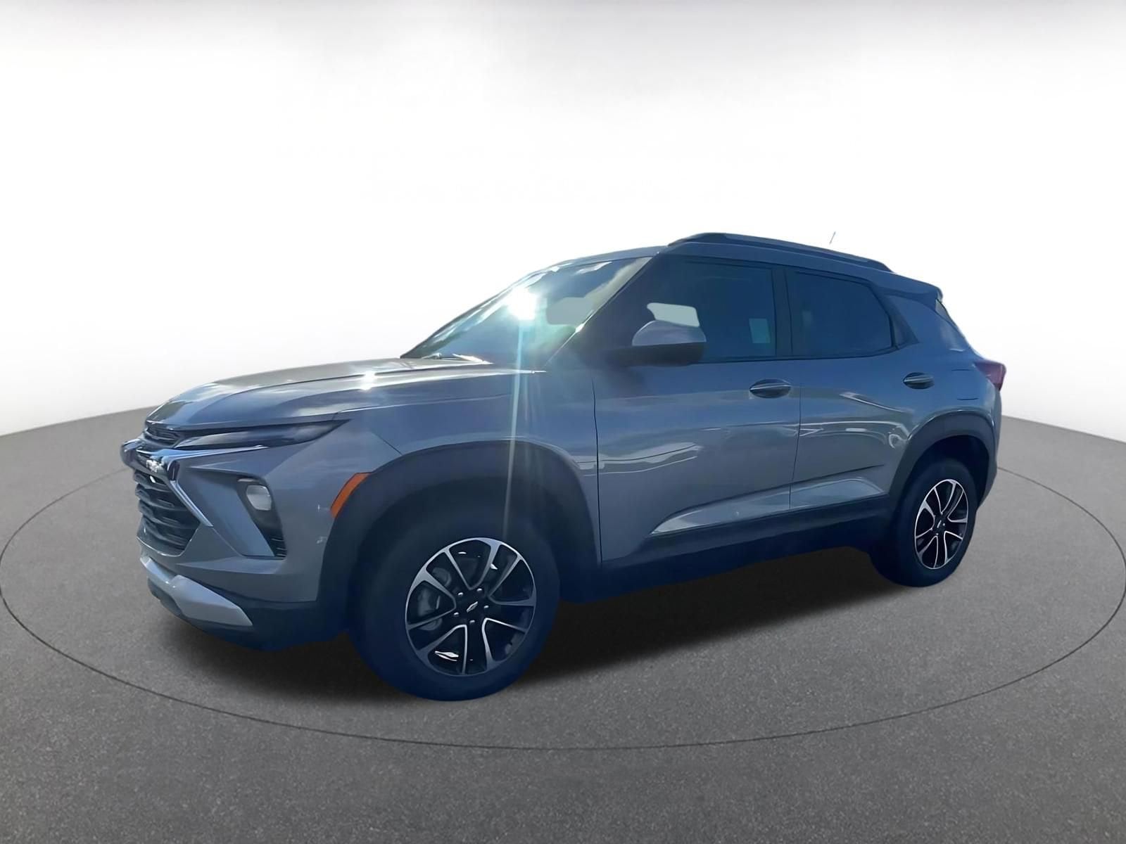 Thumbnail: 2025 Chevrolet TrailBlazer - 8