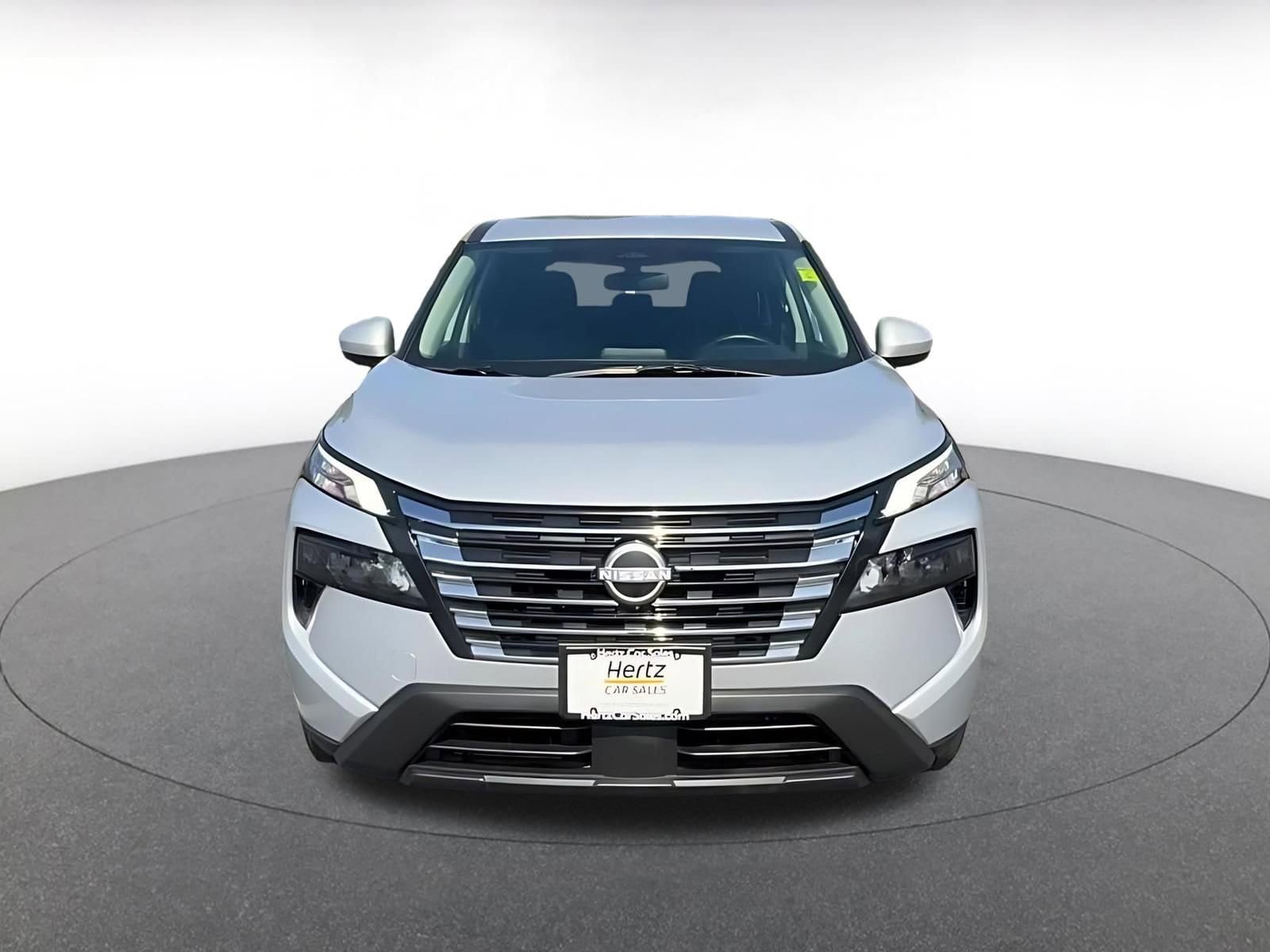 Thumbnail: 2025 Nissan Rogue - 4