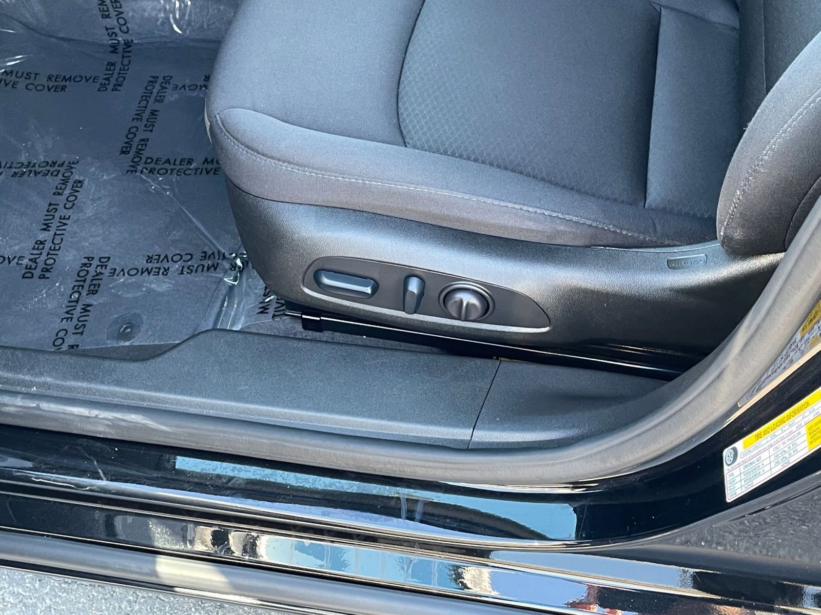 Thumbnail: 2024 Chevrolet Malibu - 23