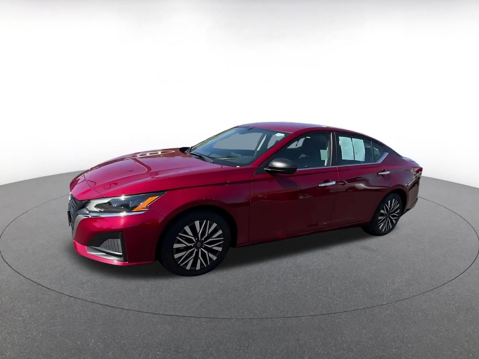 Thumbnail: 2025 Nissan Altima - 8