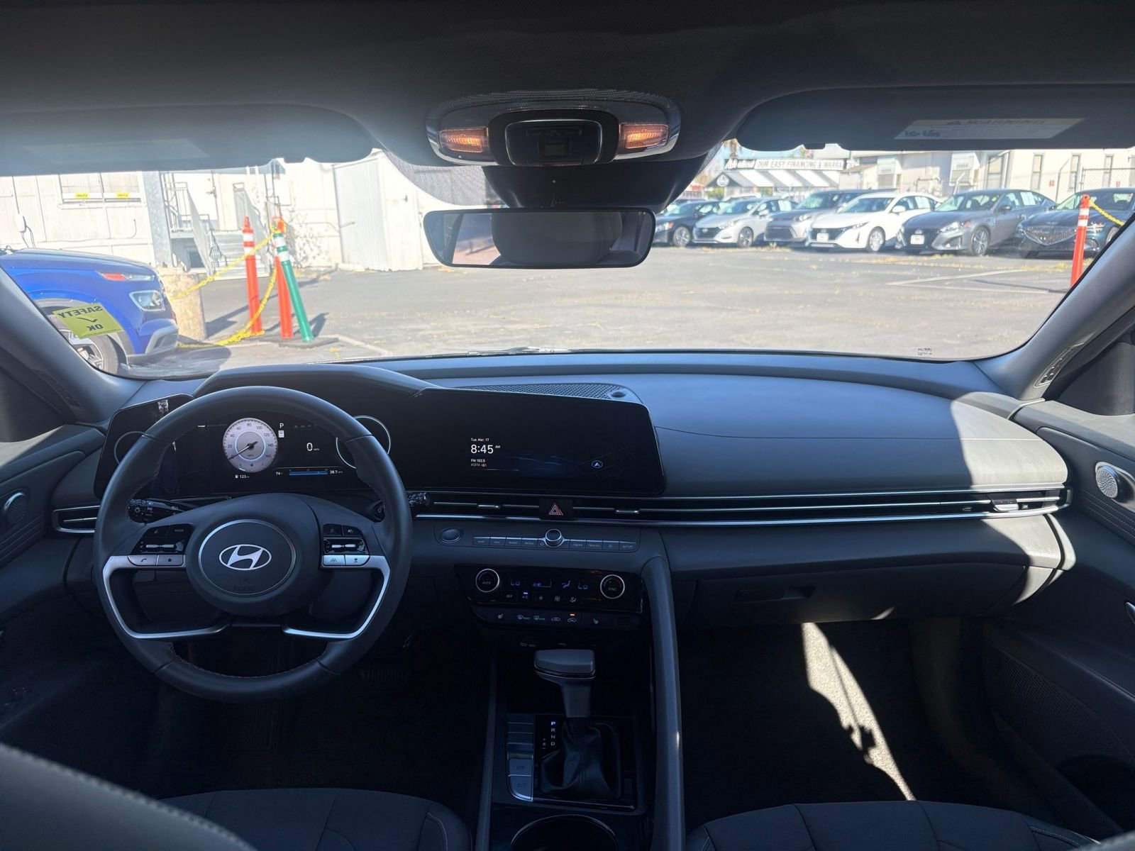 Thumbnail: 2025 Hyundai Elantra - 34