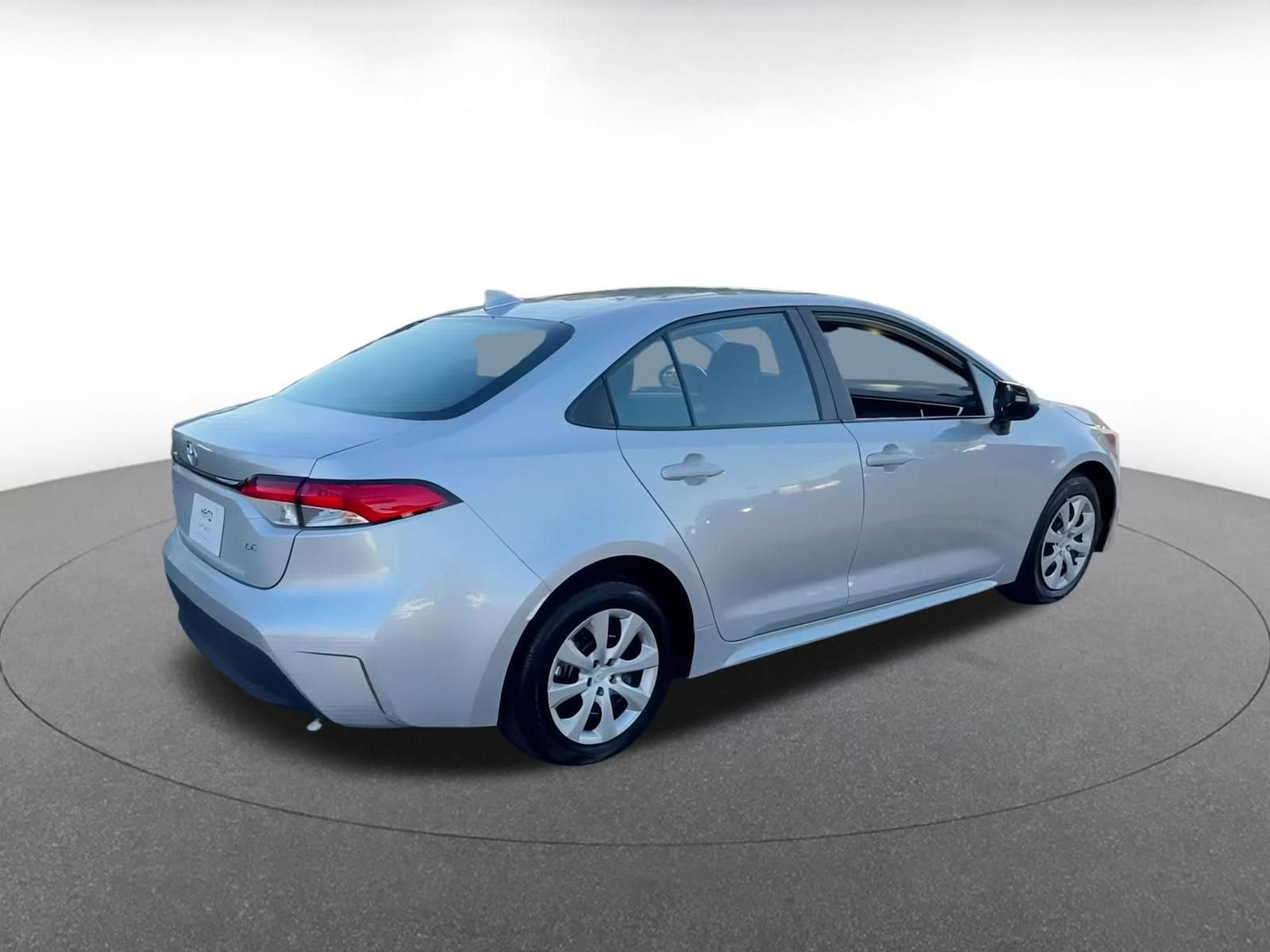 Thumbnail: 2025 Toyota Corolla - 14