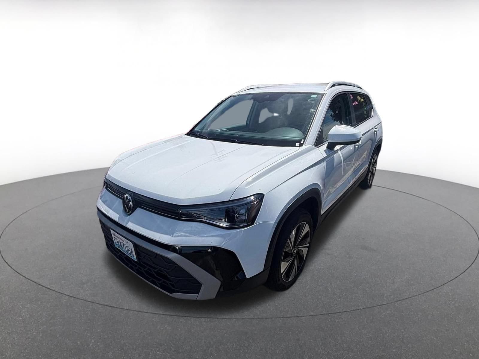 Thumbnail: 2026 Volkswagen Taos - 8