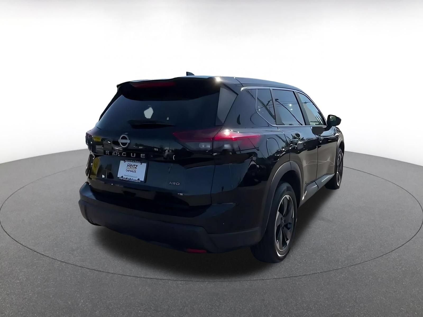 Thumbnail: 2025 Nissan Rogue - 11