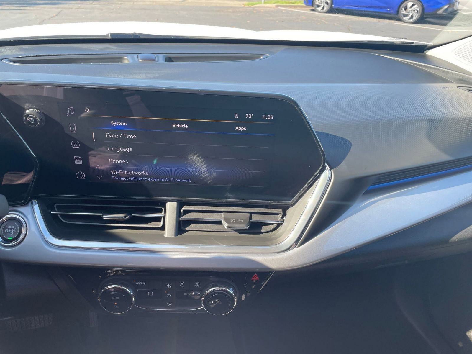 Thumbnail: 2025 Chevrolet Trax - 18