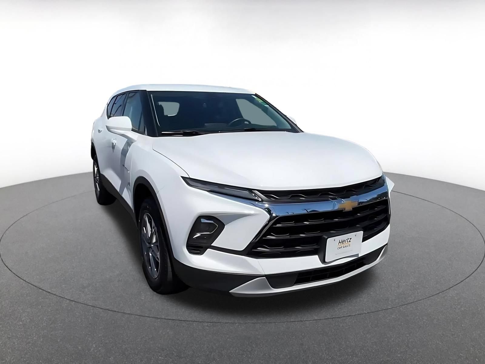 Thumbnail: 2026 Chevrolet Blazer - 3