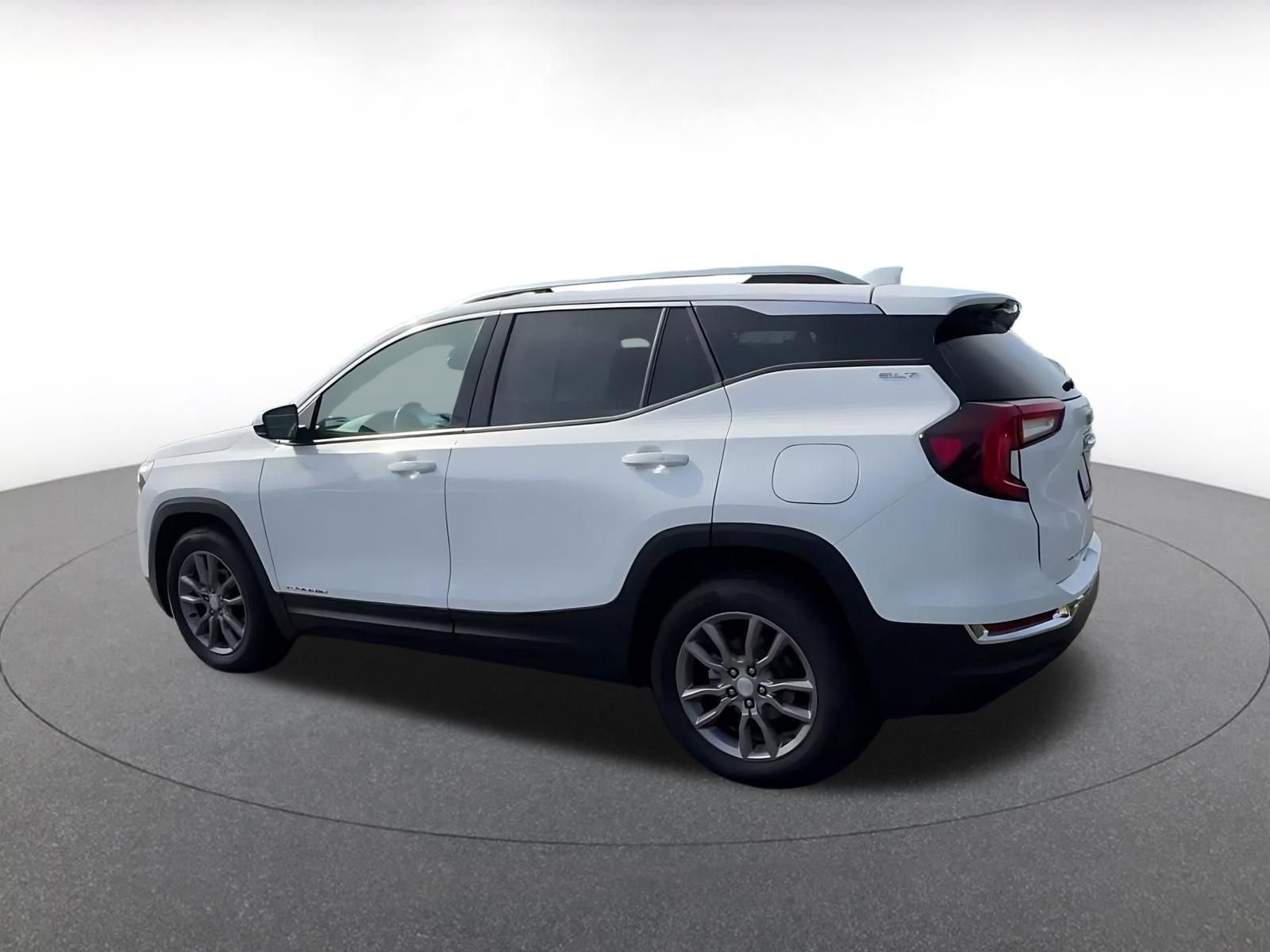 Thumbnail: 2024 GMC Terrain - 10