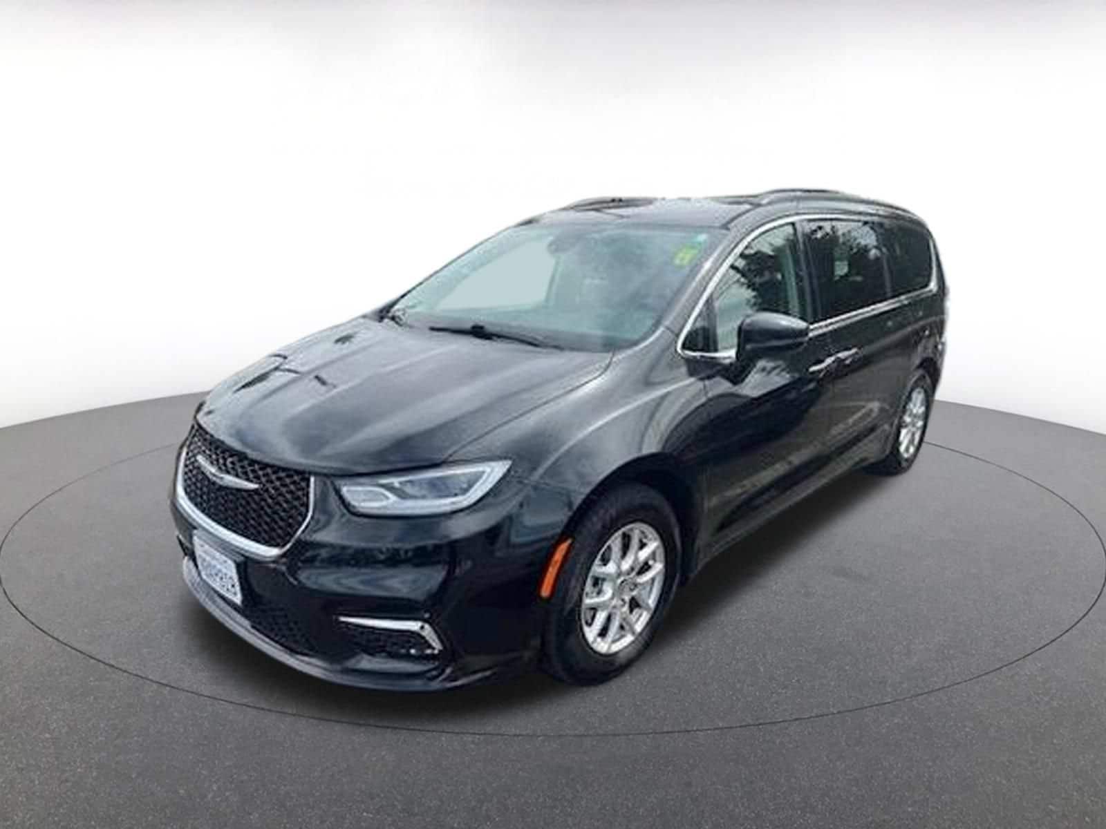 Thumbnail: 2022 Chrysler Pacifica - 2