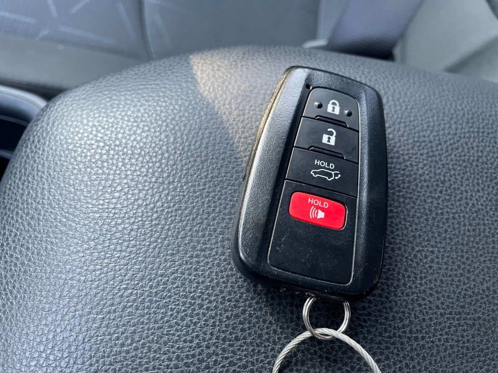 Thumbnail: 2025 Toyota RAV4 - 22