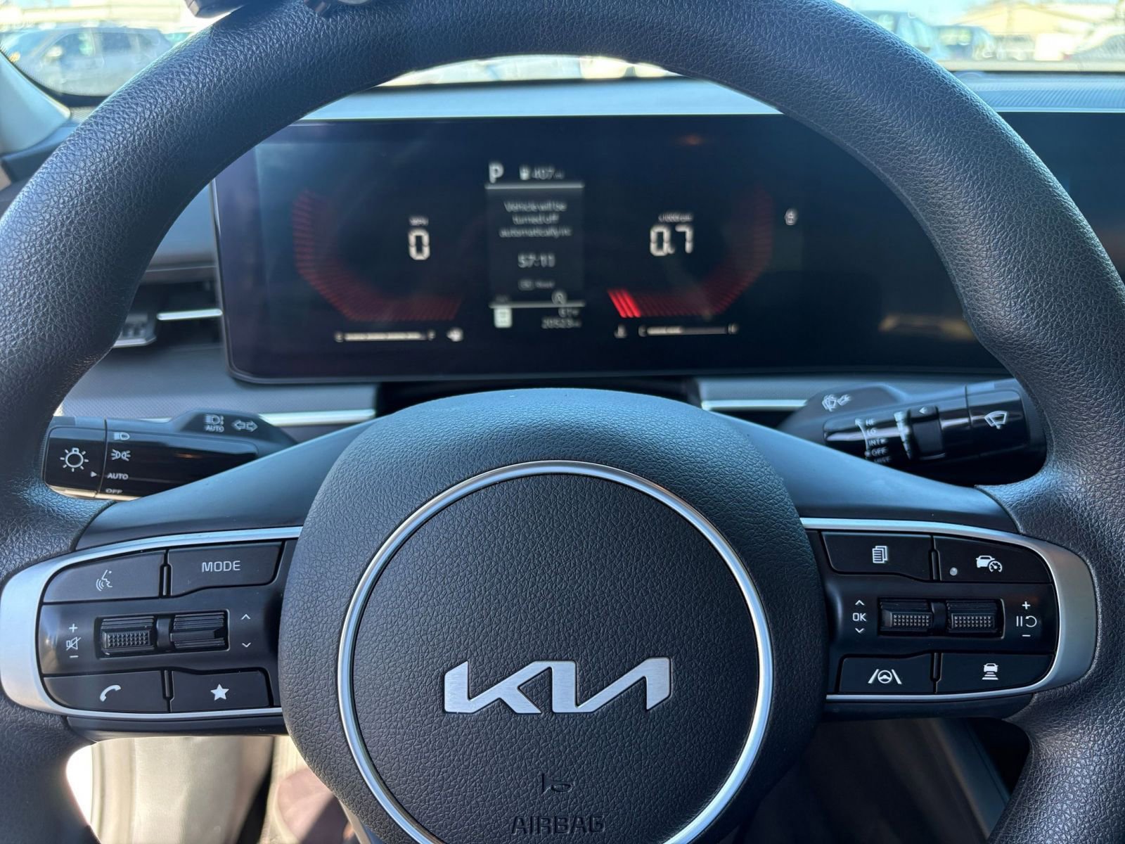 Thumbnail: 2025 Kia K5 - 27