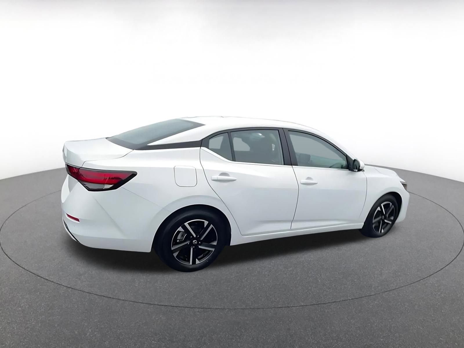 Thumbnail: 2025 Nissan Sentra - 15