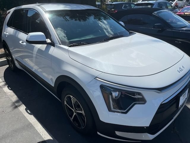 Thumbnail: 2026 Kia Niro - 9