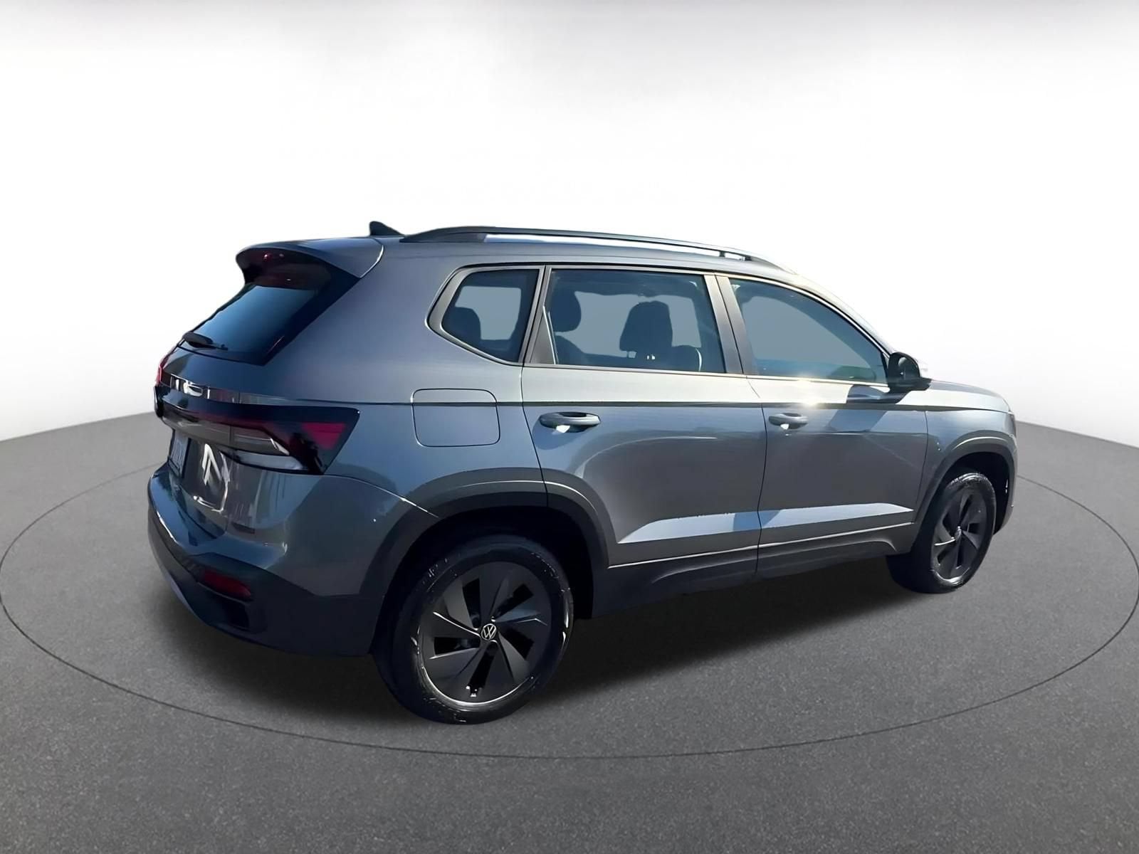 Thumbnail: 2026 Volkswagen Taos - 15