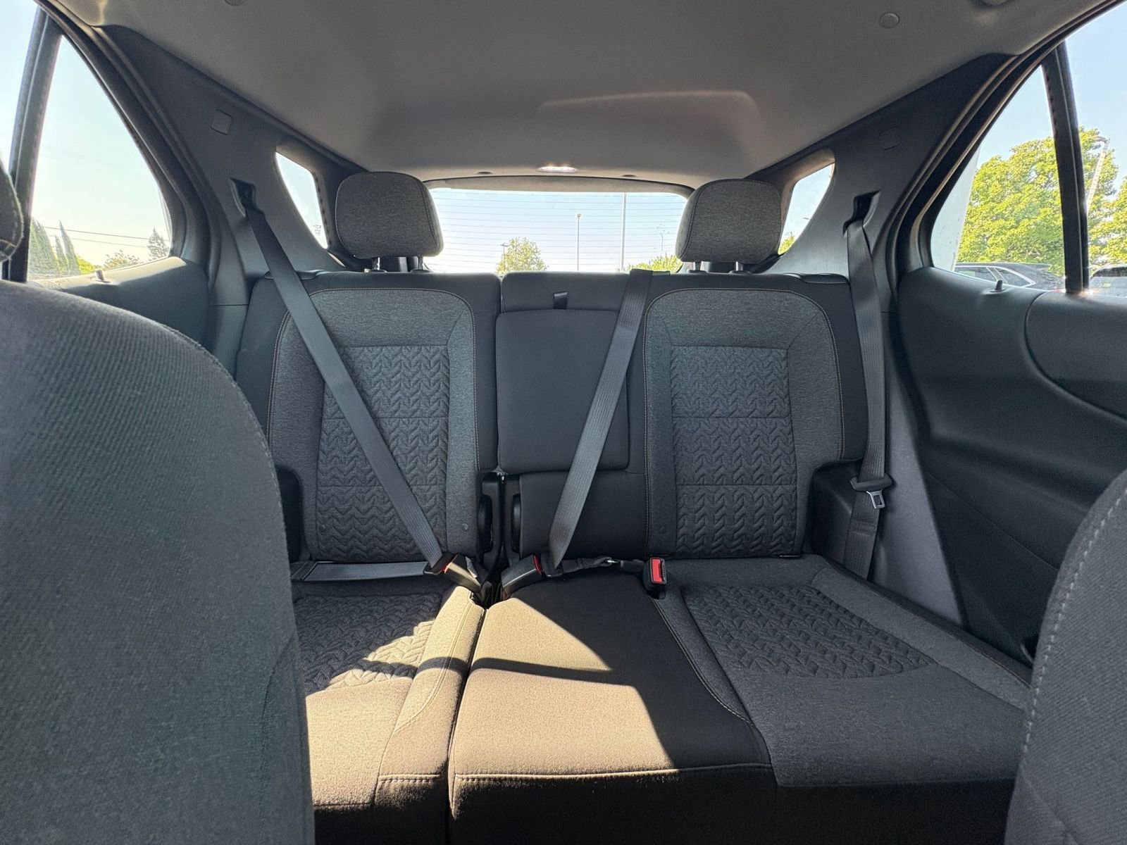 Thumbnail: 2024 Chevrolet Equinox - 32