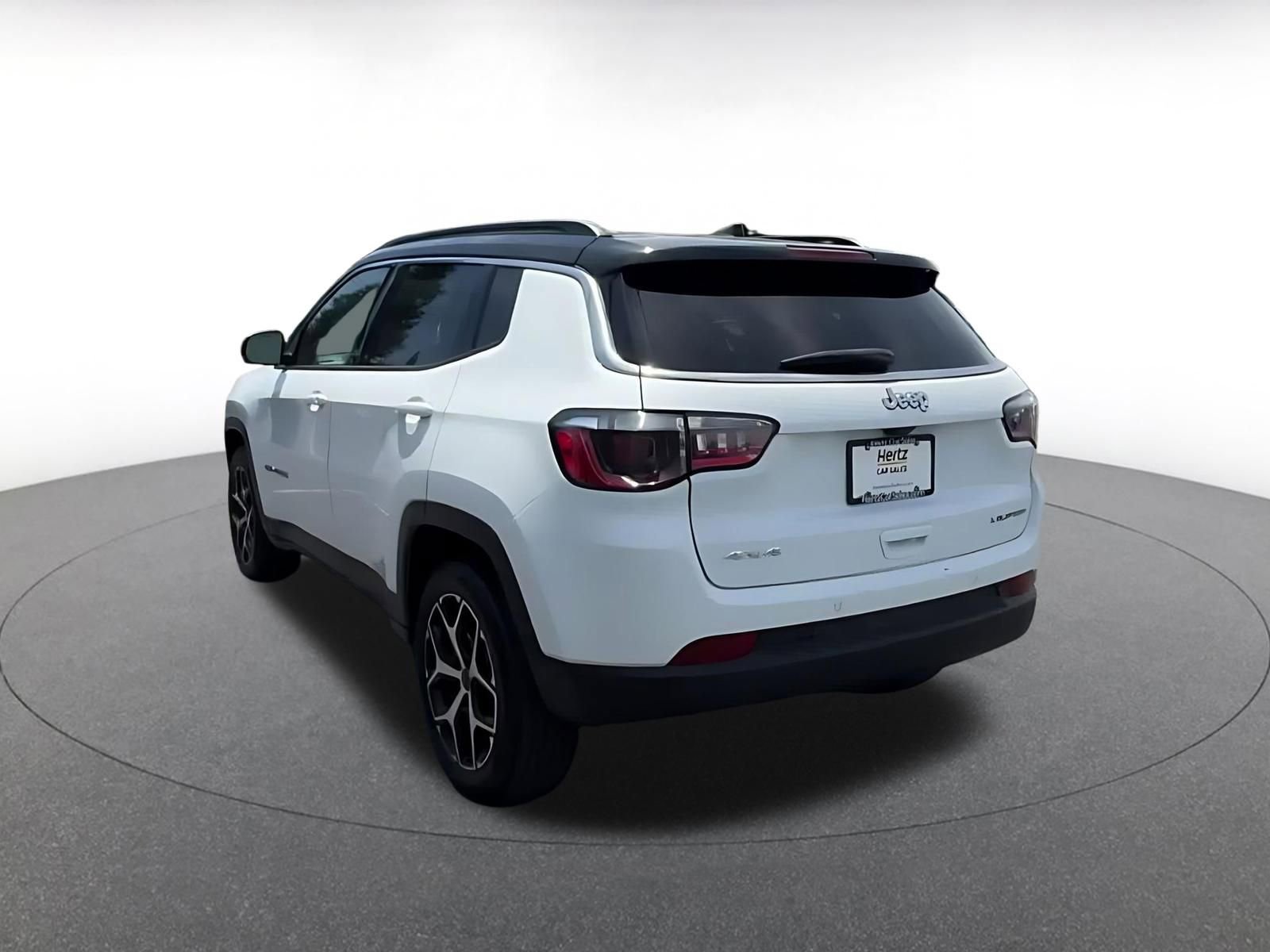 Thumbnail: 2025 Jeep Compass - 11