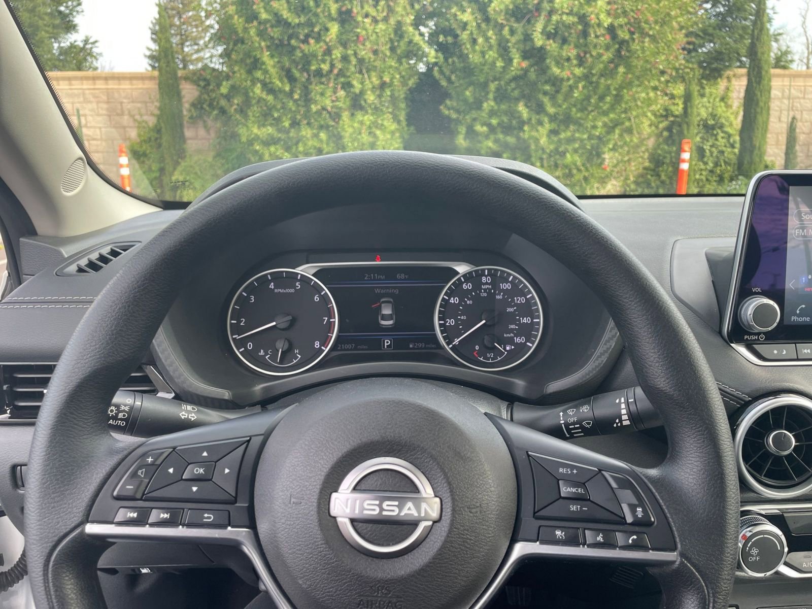 Thumbnail: 2025 Nissan Sentra - 25