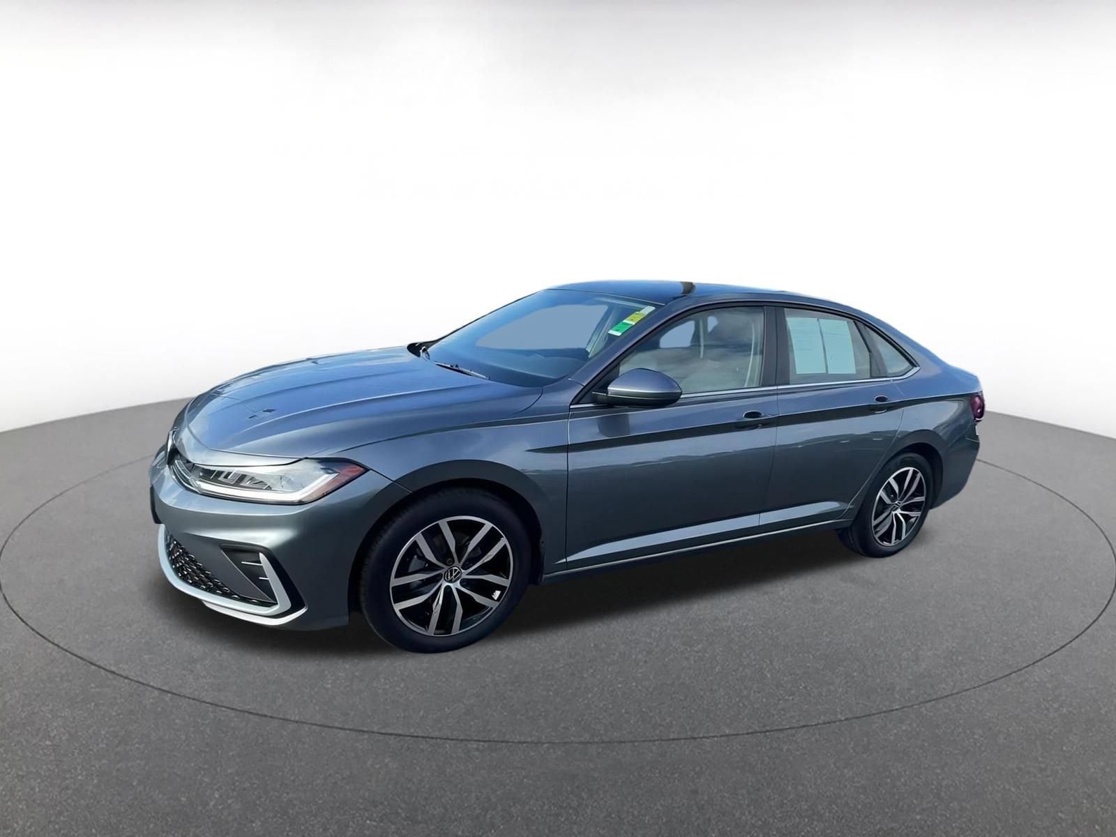 Thumbnail: 2025 Volkswagen Jetta - 8