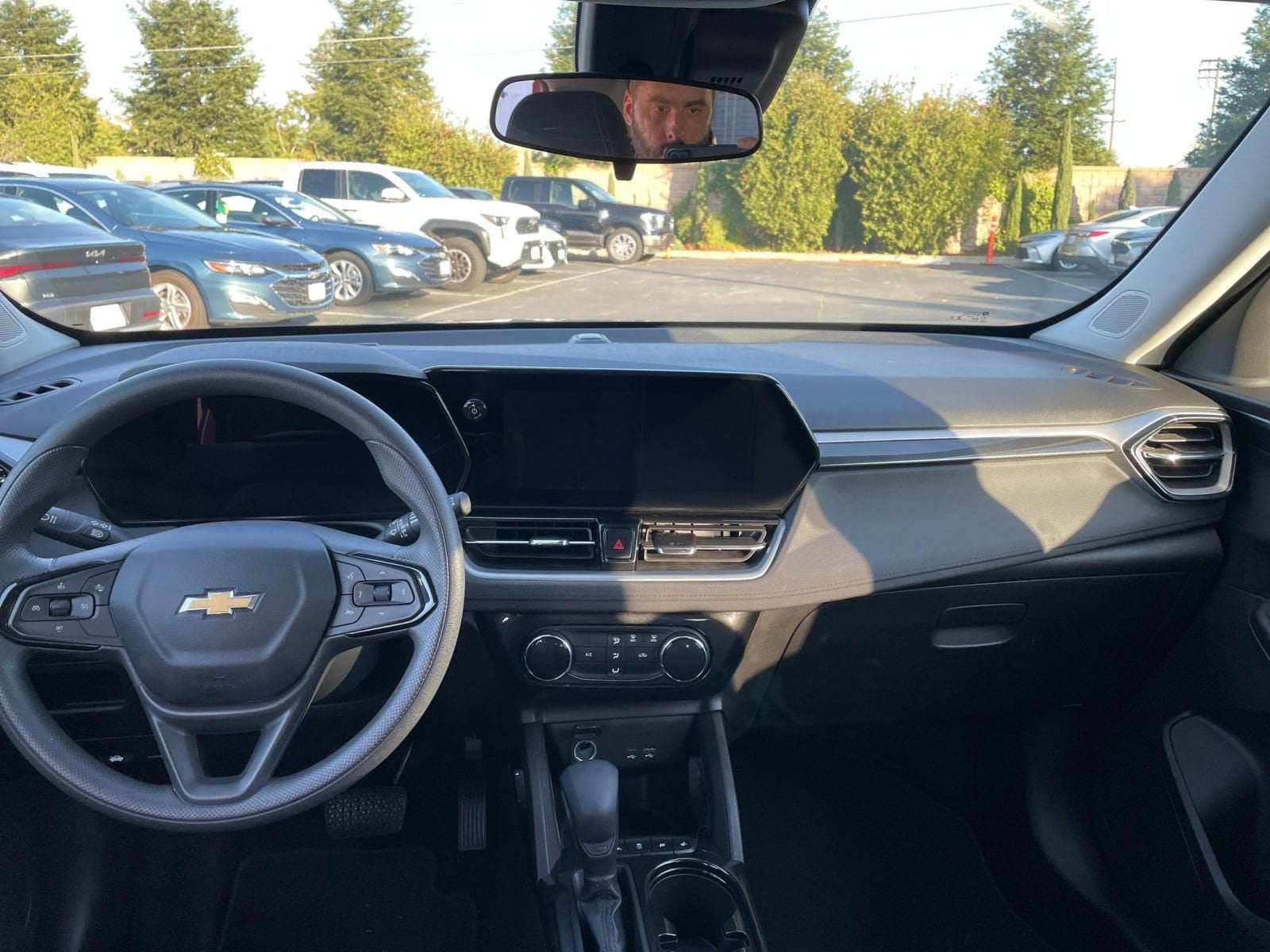 Thumbnail: 2025 Chevrolet TrailBlazer - 27