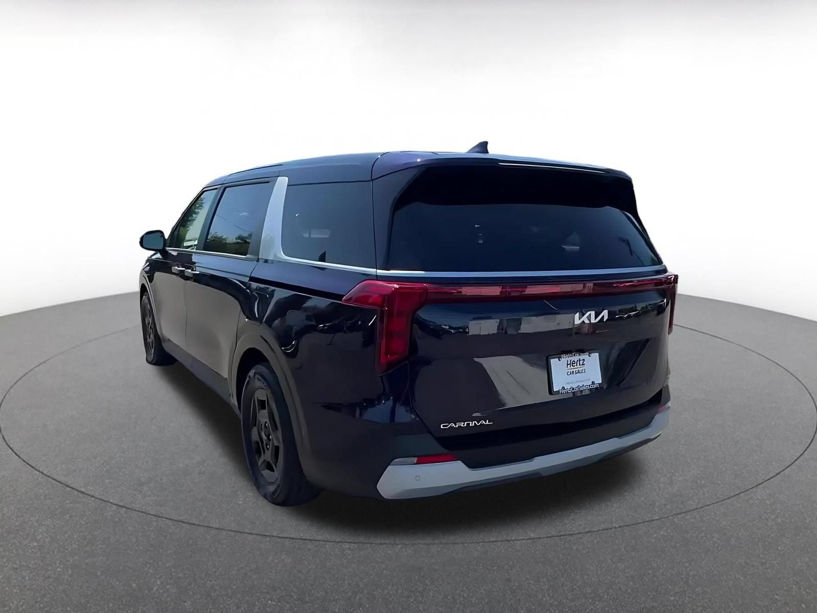 Thumbnail: 2026 Kia Carnival - 11